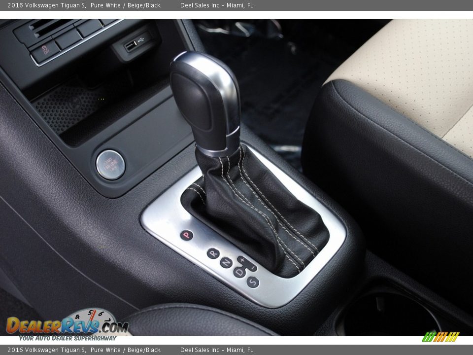 2016 Volkswagen Tiguan S Pure White / Beige/Black Photo #15