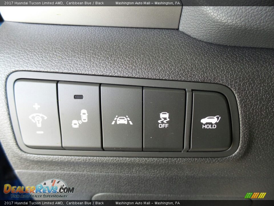 Controls of 2017 Hyundai Tucson Limited AWD Photo #17