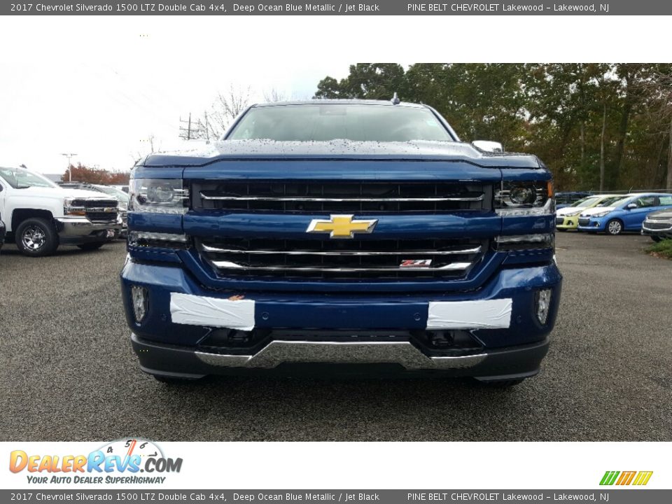 2017 Chevrolet Silverado 1500 LTZ Double Cab 4x4 Deep Ocean Blue Metallic / Jet Black Photo #2