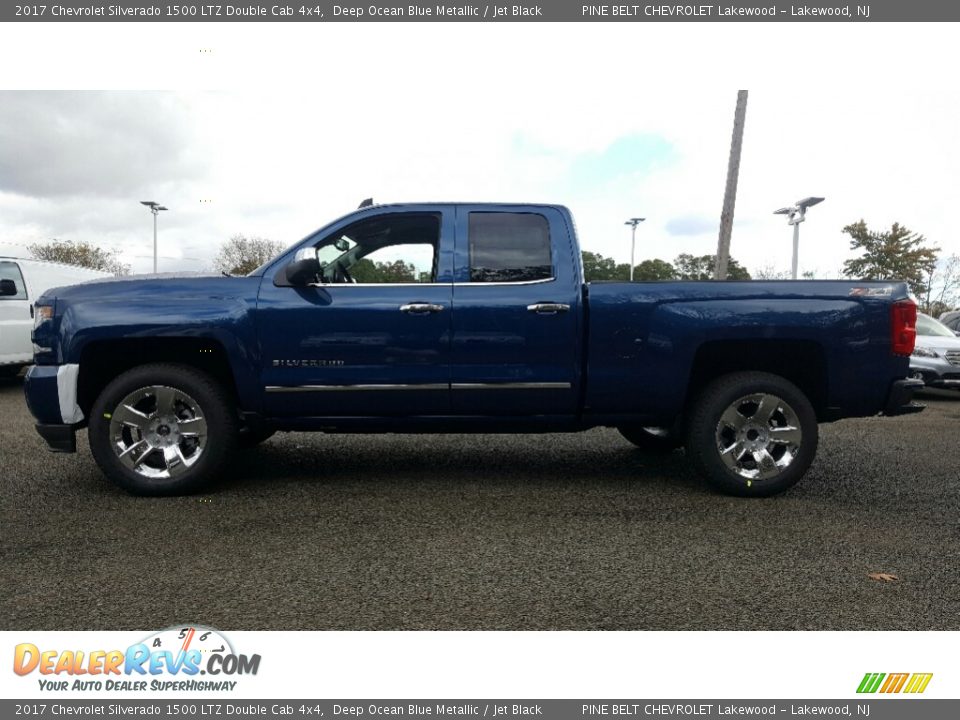 2017 Chevrolet Silverado 1500 LTZ Double Cab 4x4 Deep Ocean Blue Metallic / Jet Black Photo #3