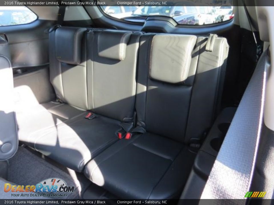 2016 Toyota Highlander Limited Predawn Gray Mica / Black Photo #6