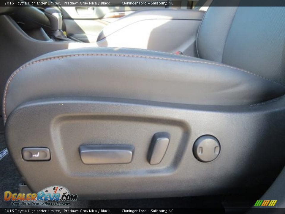 2016 Toyota Highlander Limited Predawn Gray Mica / Black Photo #11