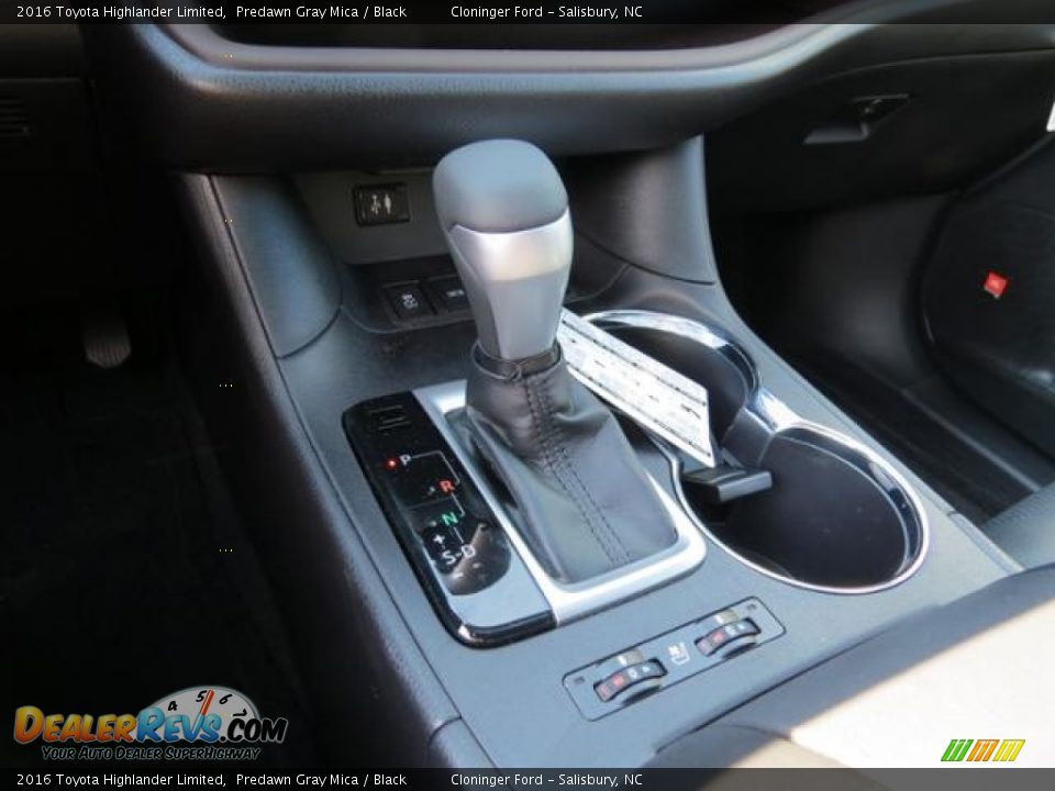 2016 Toyota Highlander Limited Predawn Gray Mica / Black Photo #24