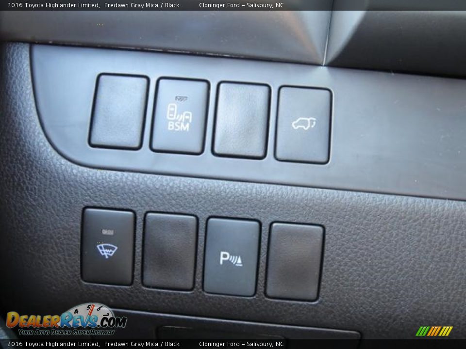 2016 Toyota Highlander Limited Predawn Gray Mica / Black Photo #25