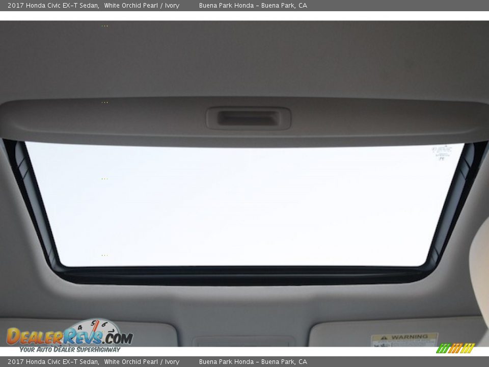 2017 Honda Civic EX-T Sedan White Orchid Pearl / Ivory Photo #14