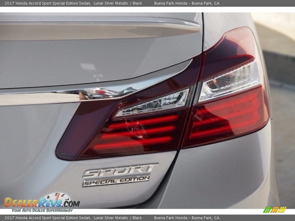 2017 Honda Accord Sport Special Edition Sedan Lunar Silver Metallic / Black Photo #4