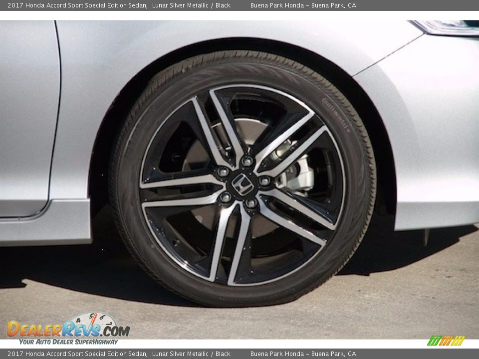 2017 Honda Accord Sport Special Edition Sedan Lunar Silver Metallic / Black Photo #5