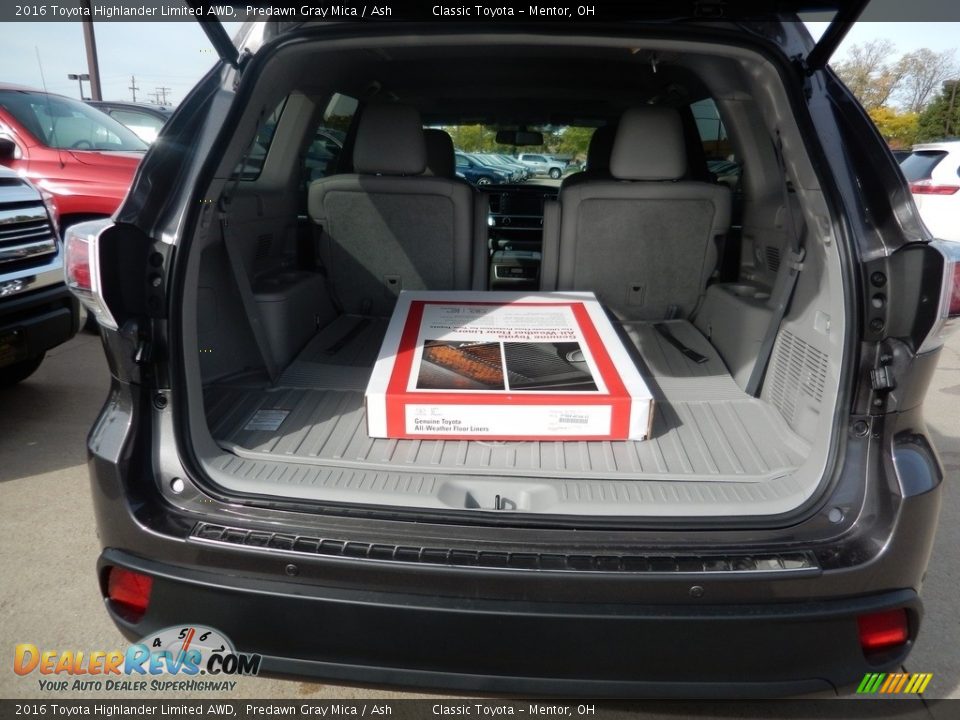 2016 Toyota Highlander Limited AWD Predawn Gray Mica / Ash Photo #6