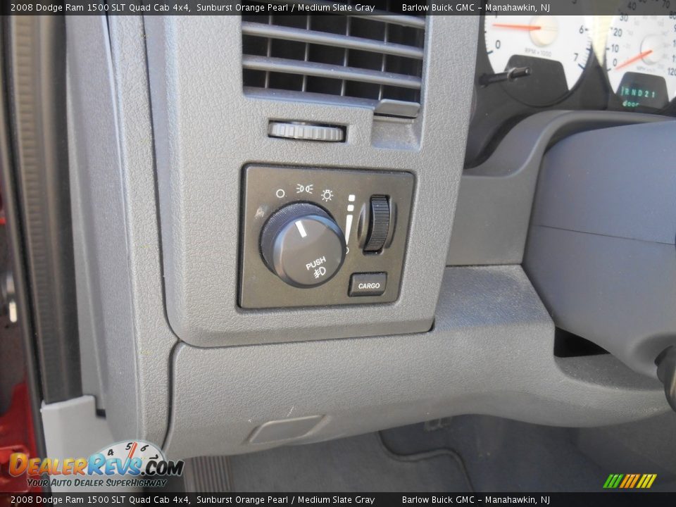 2008 Dodge Ram 1500 SLT Quad Cab 4x4 Sunburst Orange Pearl / Medium Slate Gray Photo #16