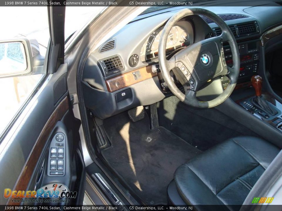 1998 BMW 7 Series 740iL Sedan Cashmere Beige Metallic / Black Photo #12