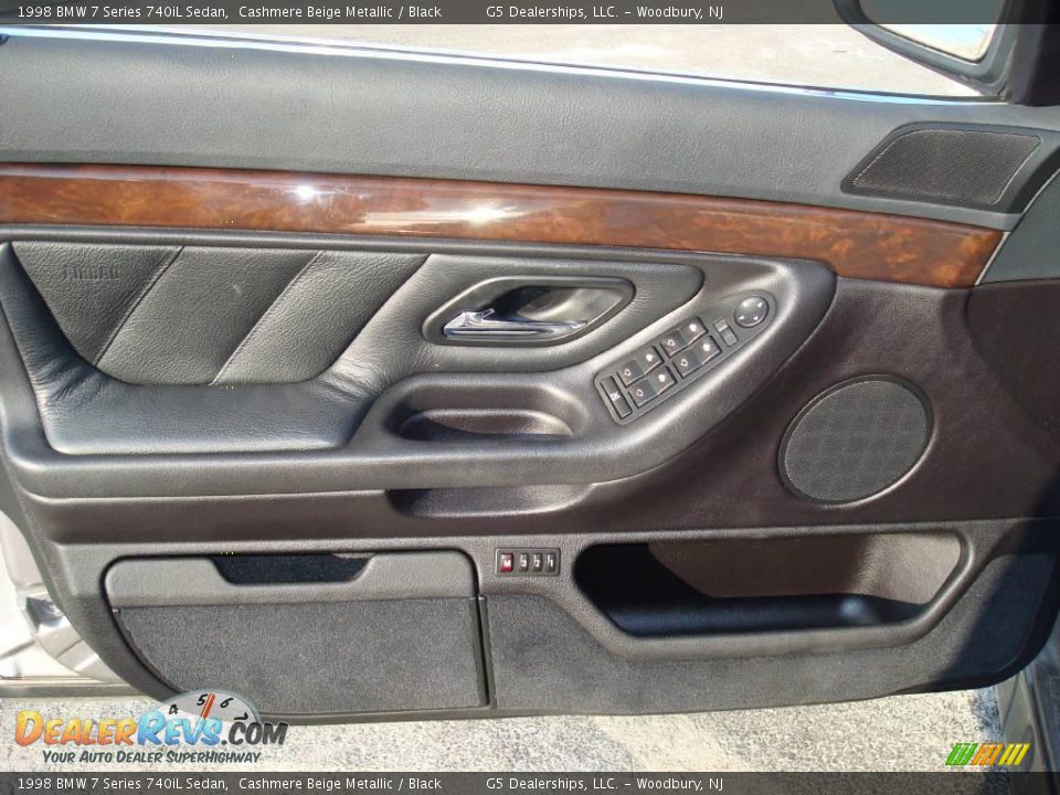 1998 BMW 7 Series 740iL Sedan Cashmere Beige Metallic / Black Photo #13