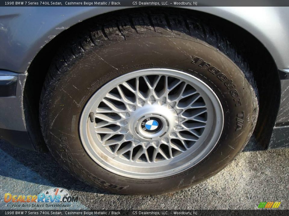 1998 BMW 7 Series 740iL Sedan Cashmere Beige Metallic / Black Photo #19