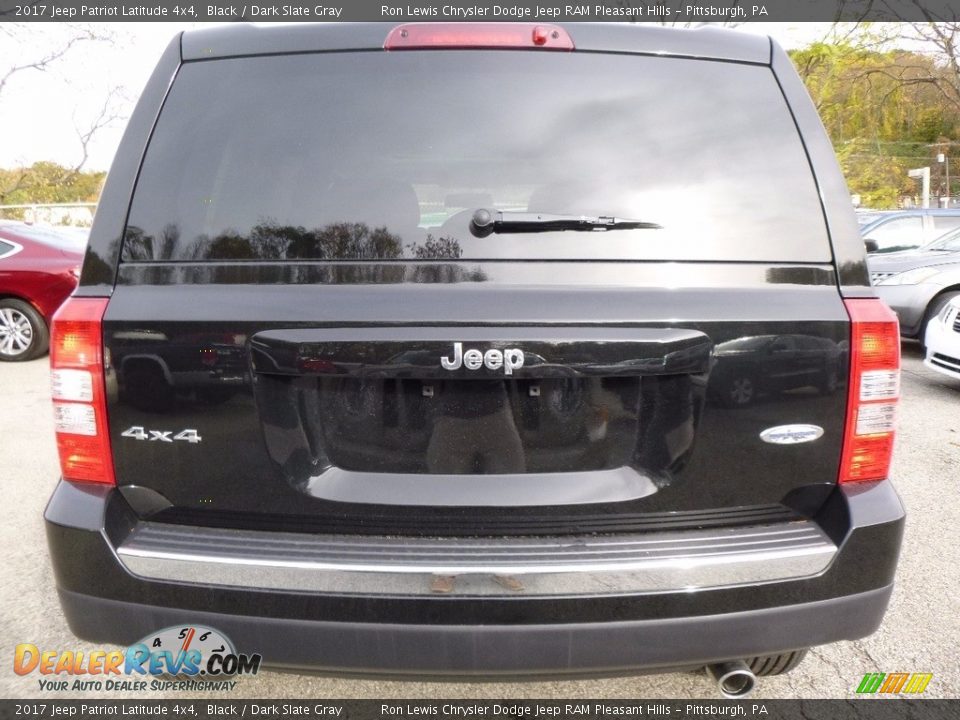 2017 Jeep Patriot Latitude 4x4 Black / Dark Slate Gray Photo #4