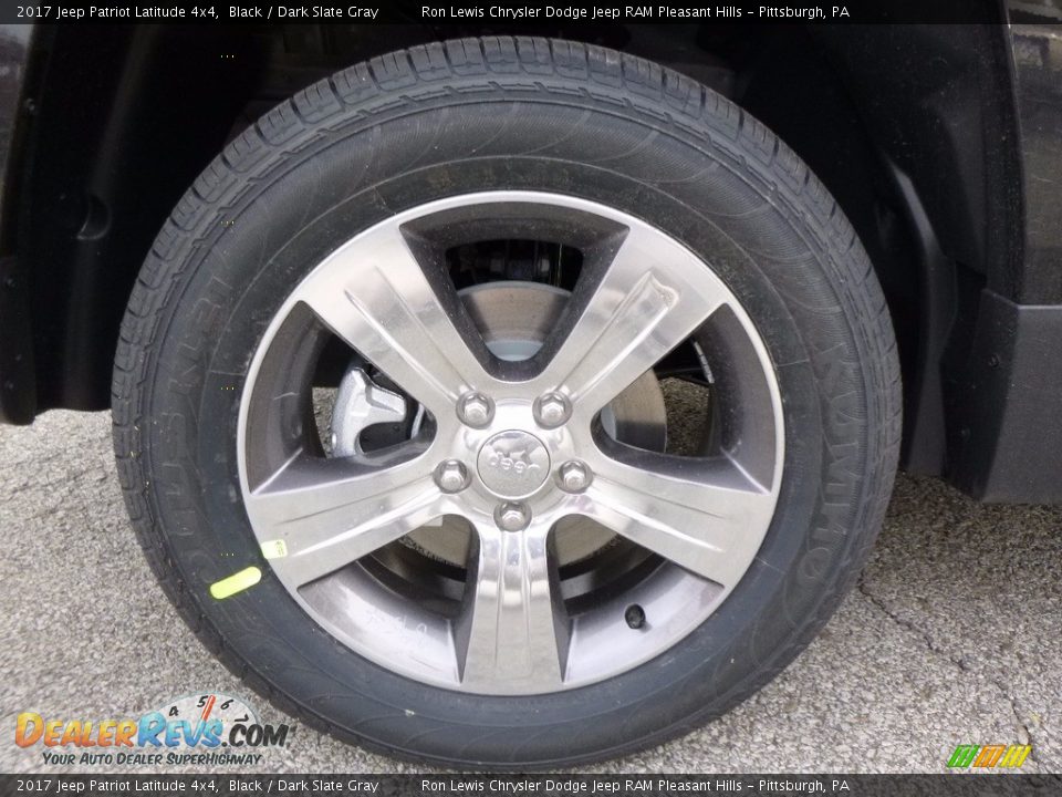 2017 Jeep Patriot Latitude 4x4 Black / Dark Slate Gray Photo #10