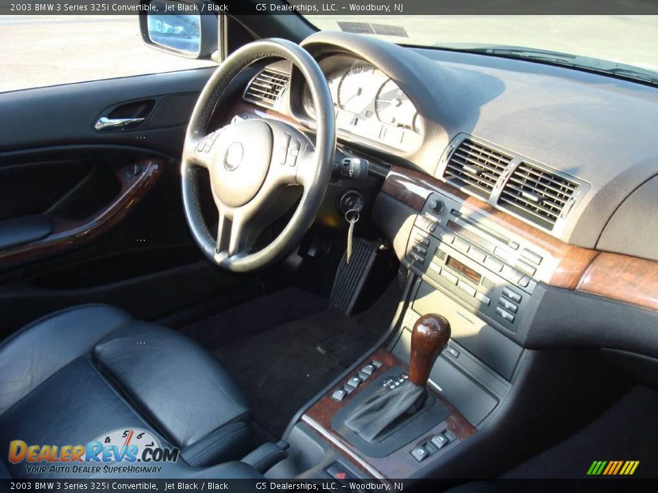 2003 BMW 3 Series 325i Convertible Jet Black / Black Photo #15