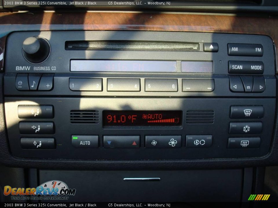 2003 BMW 3 Series 325i Convertible Jet Black / Black Photo #23