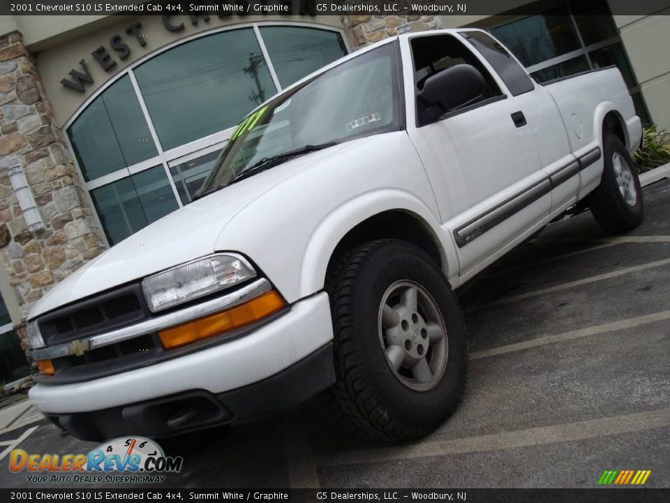 2001 Chevrolet S10 LS Extended Cab 4x4 Summit White / Graphite Photo #3