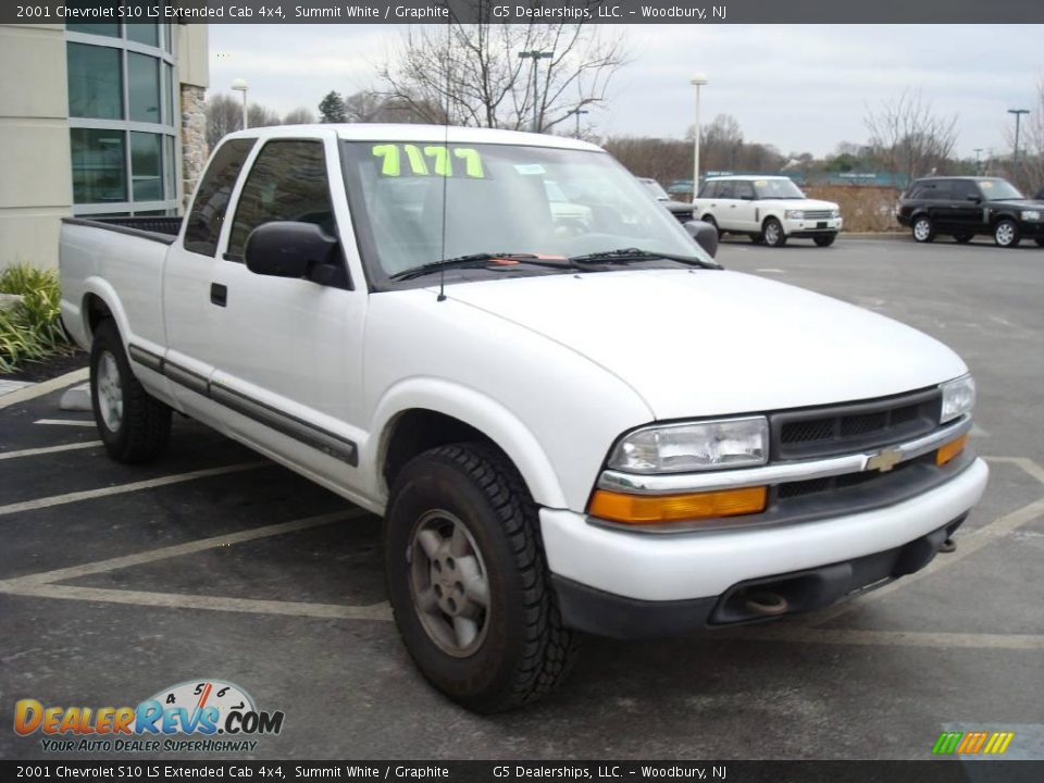 2001 Chevrolet S10 LS Extended Cab 4x4 Summit White / Graphite Photo #5