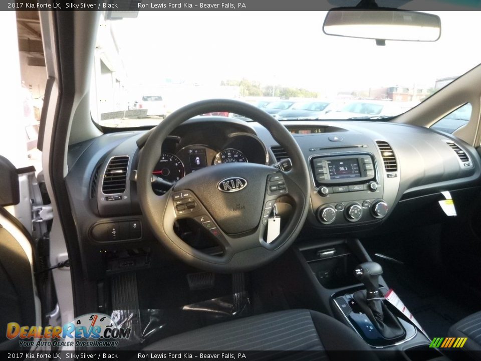2017 Kia Forte LX Silky Silver / Black Photo #13