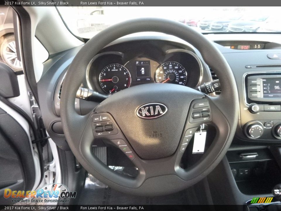 2017 Kia Forte LX Silky Silver / Black Photo #16
