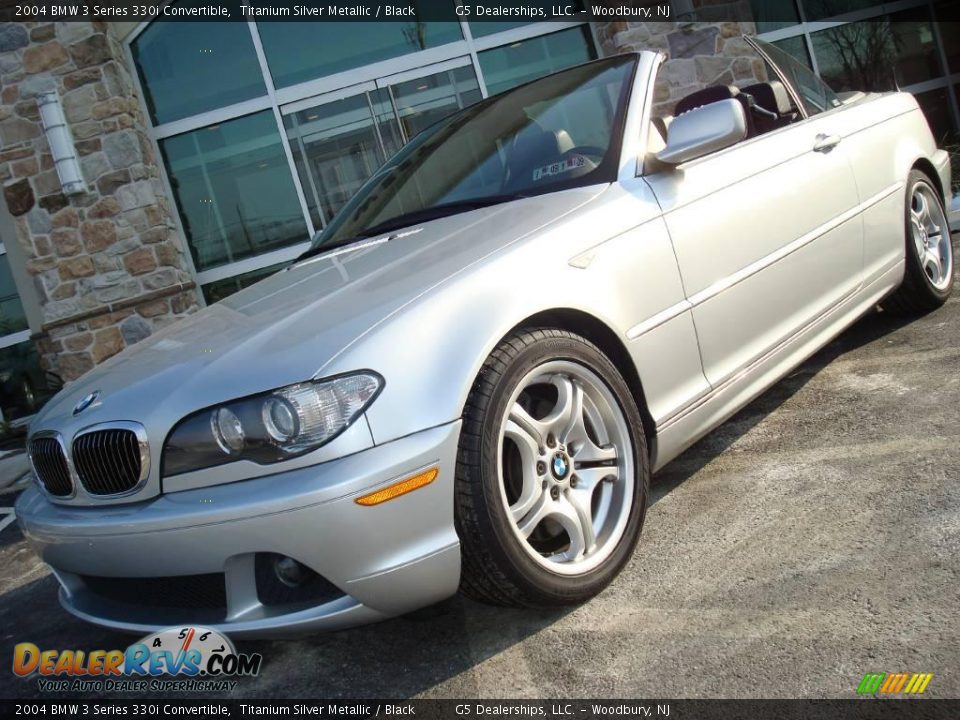 2004 BMW 3 Series 330i Convertible Titanium Silver Metallic / Black Photo #3