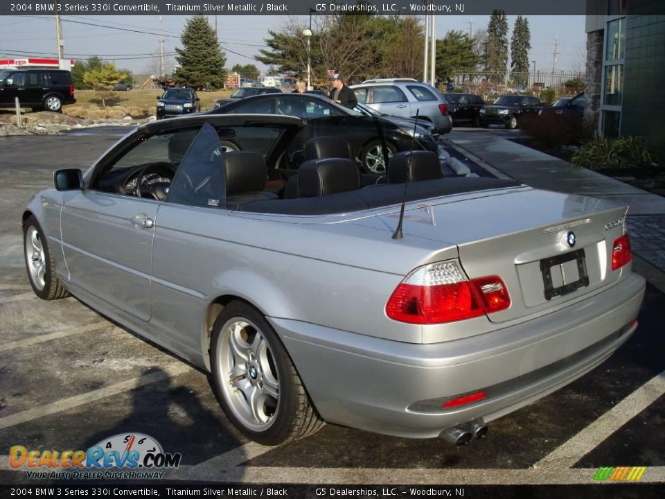 2004 BMW 3 Series 330i Convertible Titanium Silver Metallic / Black Photo #9