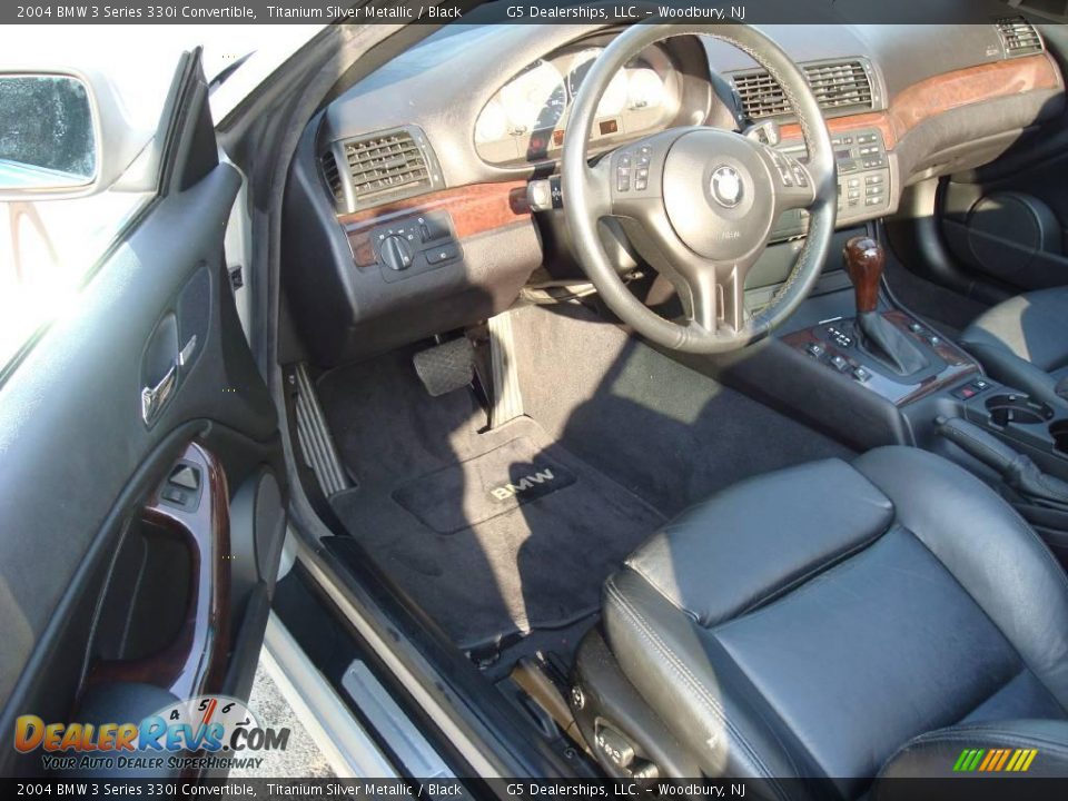 2004 BMW 3 Series 330i Convertible Titanium Silver Metallic / Black Photo #12