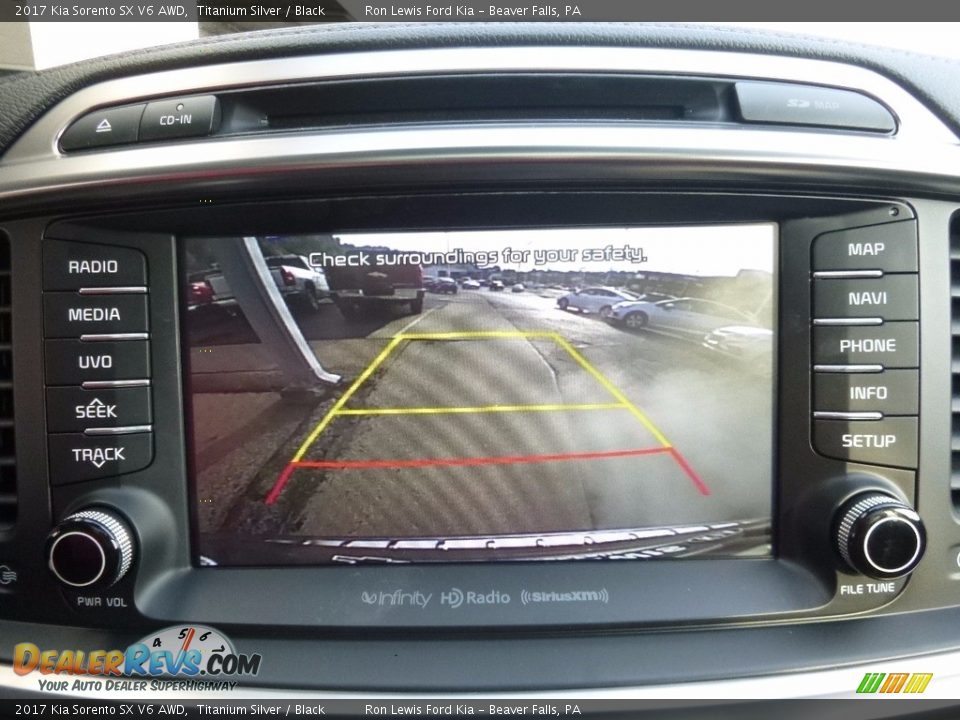 2017 Kia Sorento SX V6 AWD Titanium Silver / Black Photo #17