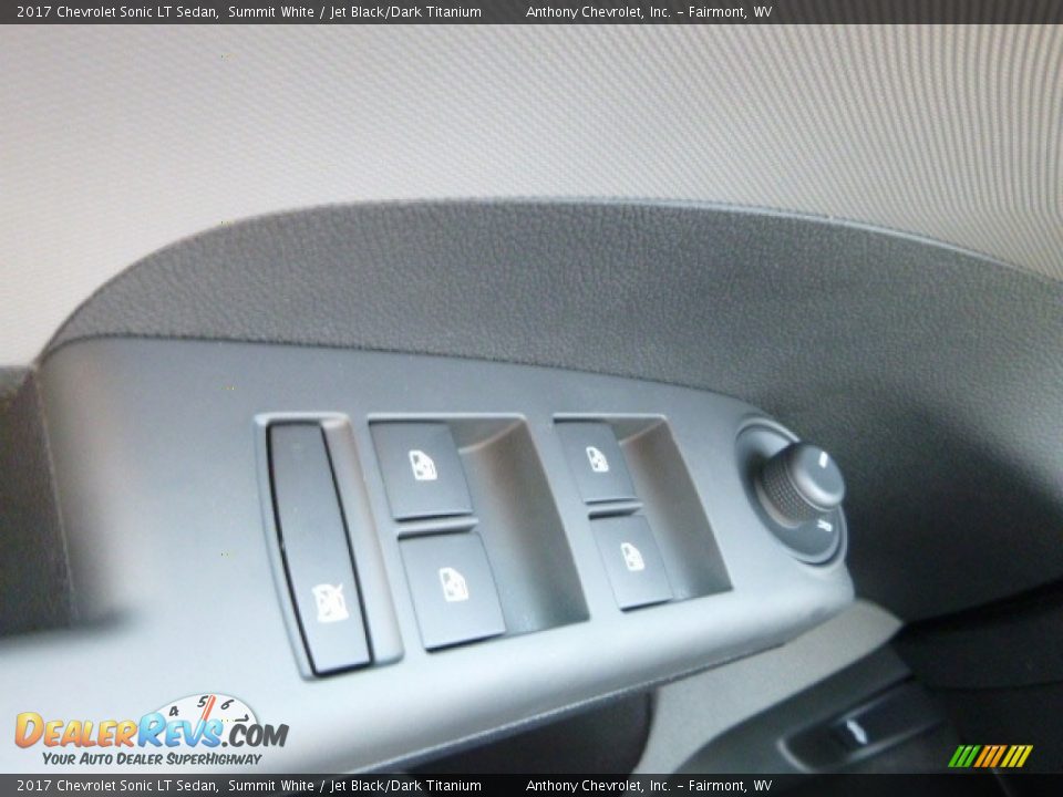 2017 Chevrolet Sonic LT Sedan Summit White / Jet Black/Dark Titanium Photo #20