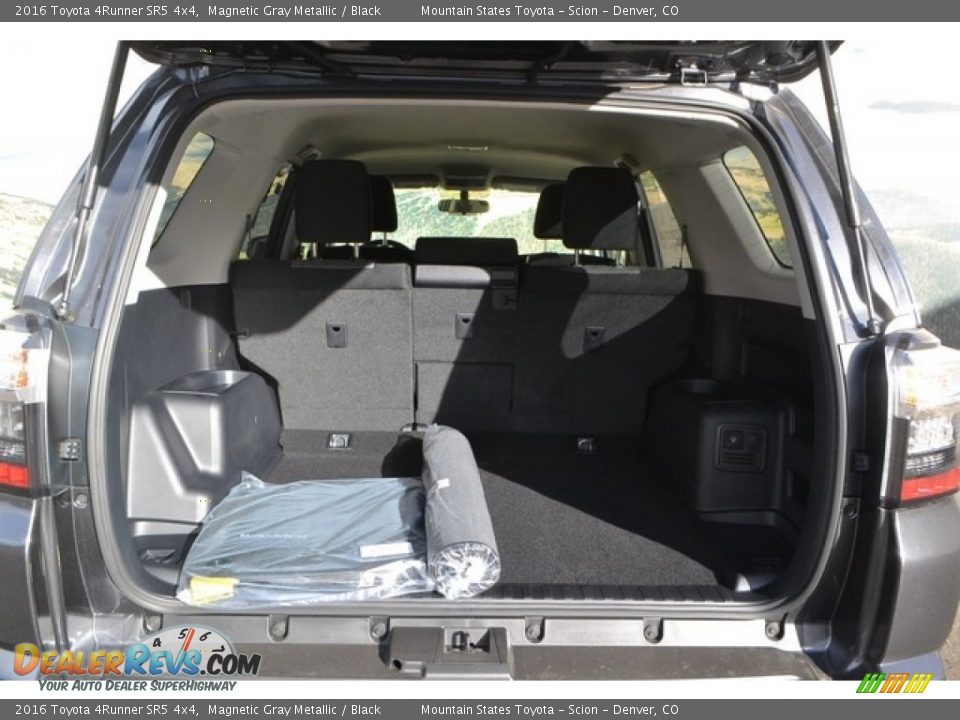 2016 Toyota 4Runner SR5 4x4 Magnetic Gray Metallic / Black Photo #8