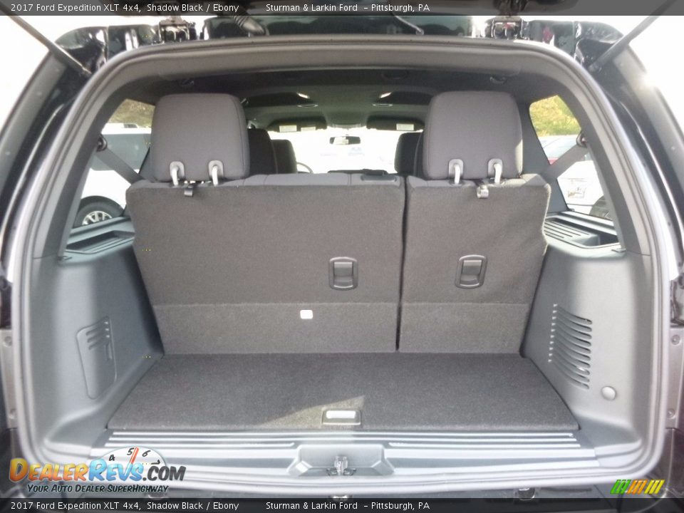 2017 Ford Expedition XLT 4x4 Shadow Black / Ebony Photo #6