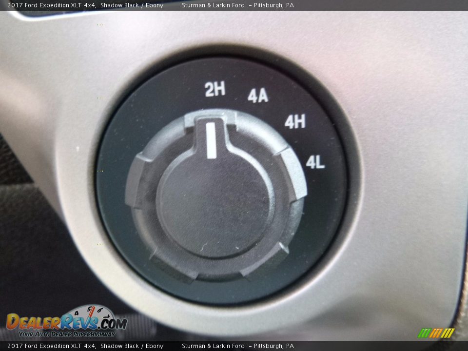 2017 Ford Expedition XLT 4x4 Shadow Black / Ebony Photo #15