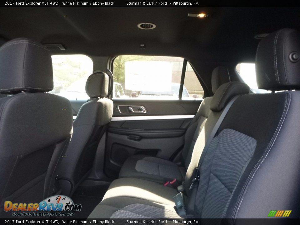2017 Ford Explorer XLT 4WD White Platinum / Ebony Black Photo #8