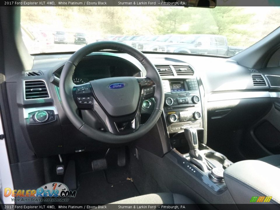 2017 Ford Explorer XLT 4WD White Platinum / Ebony Black Photo #10