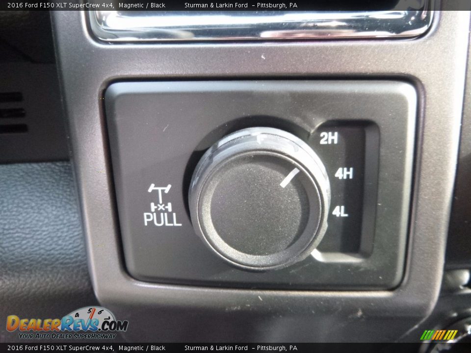 2016 Ford F150 XLT SuperCrew 4x4 Magnetic / Black Photo #13