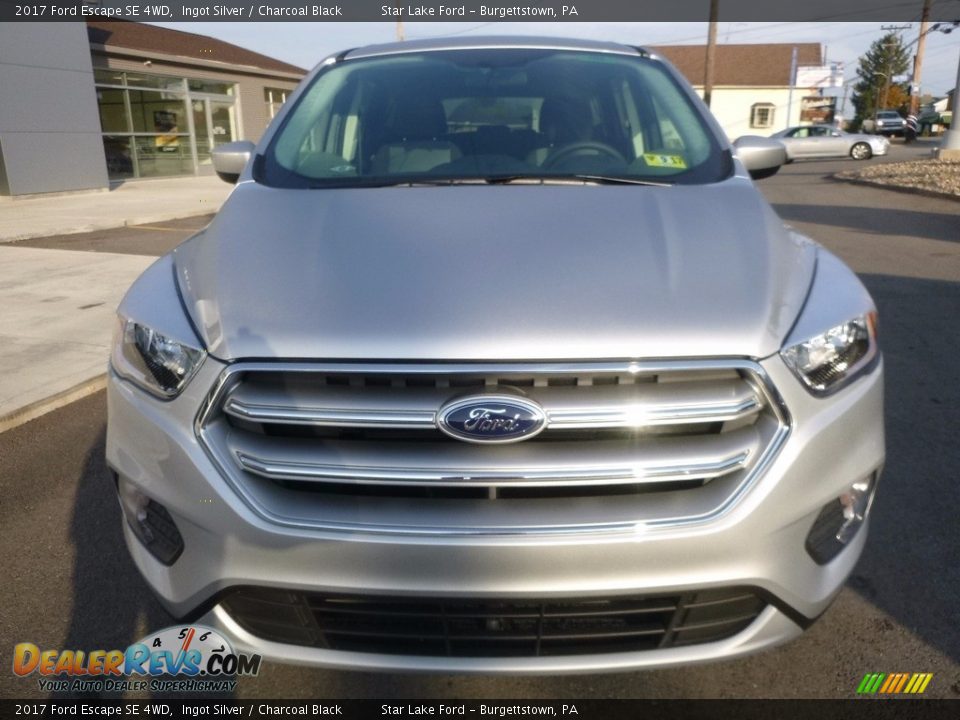 2017 Ford Escape SE 4WD Ingot Silver / Charcoal Black Photo #2
