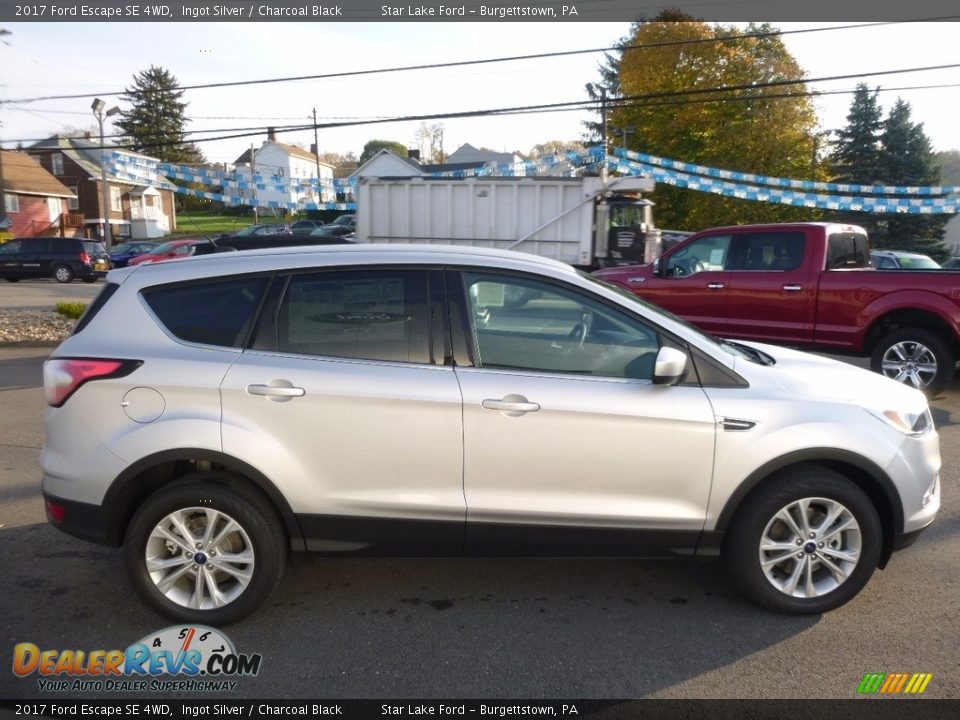 2017 Ford Escape SE 4WD Ingot Silver / Charcoal Black Photo #4