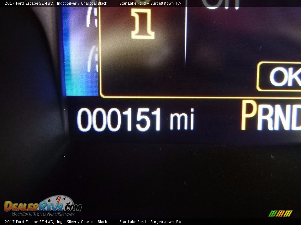 2017 Ford Escape SE 4WD Ingot Silver / Charcoal Black Photo #20