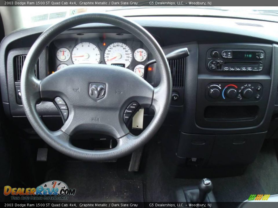 2003 Dodge Ram 1500 ST Quad Cab 4x4 Graphite Metallic / Dark Slate Gray Photo #23