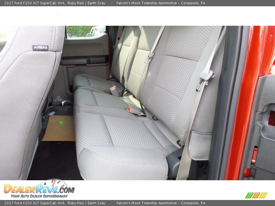 Rear Seat of 2017 Ford F150 XLT SuperCab 4x4 Photo #8