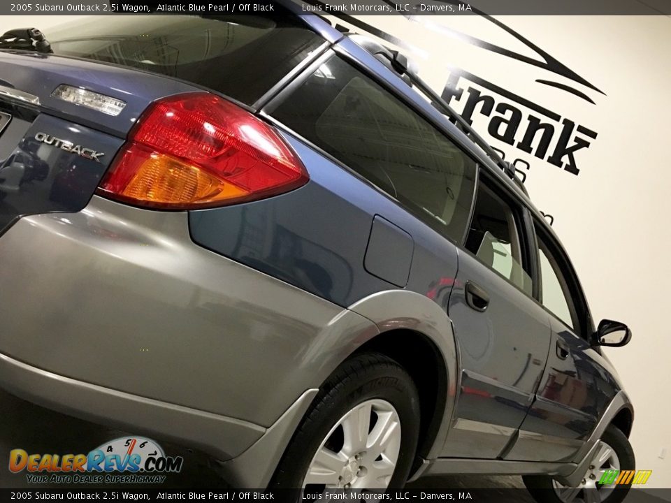 2005 Subaru Outback 2.5i Wagon Atlantic Blue Pearl / Off Black Photo #14