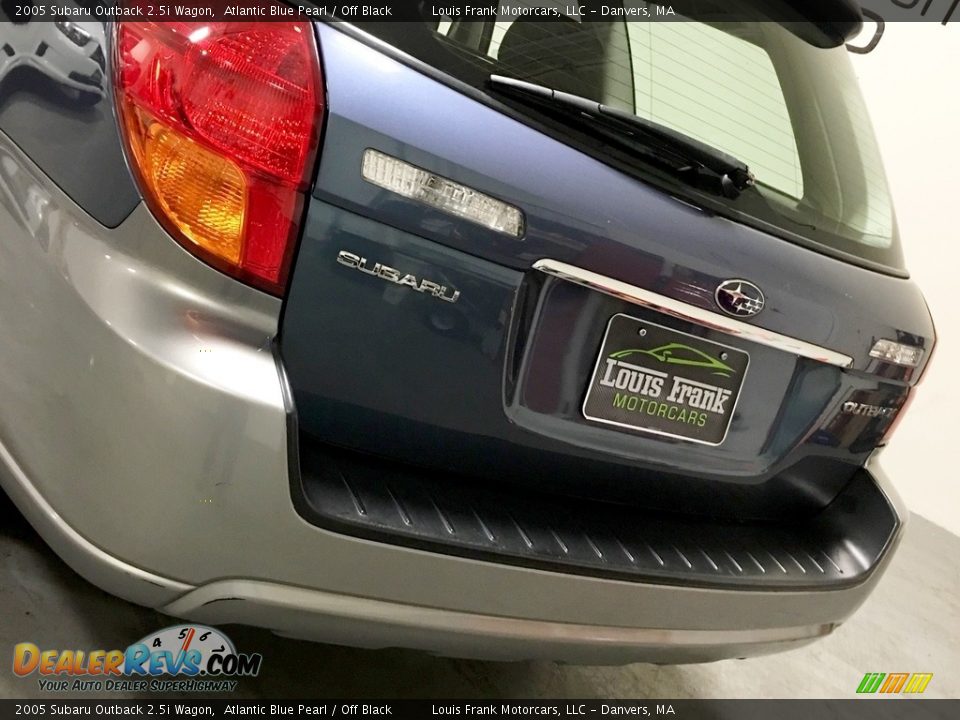 2005 Subaru Outback 2.5i Wagon Atlantic Blue Pearl / Off Black Photo #22