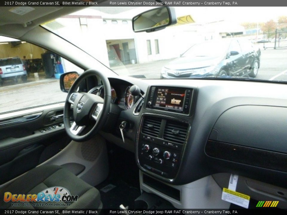 2017 Dodge Grand Caravan SE Billet Metallic / Black Photo #11