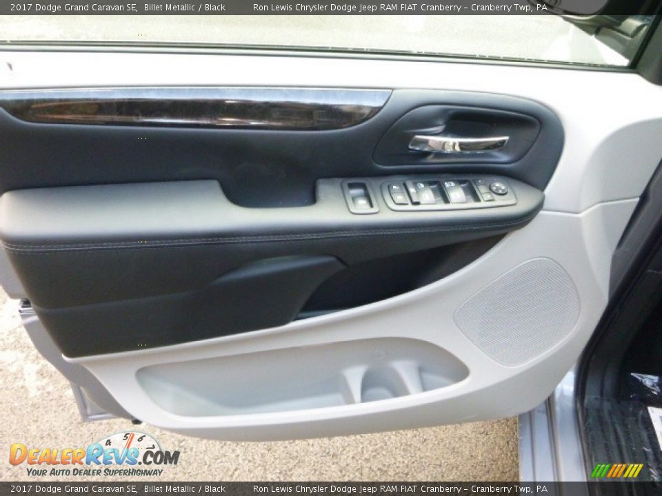 2017 Dodge Grand Caravan SE Billet Metallic / Black Photo #15