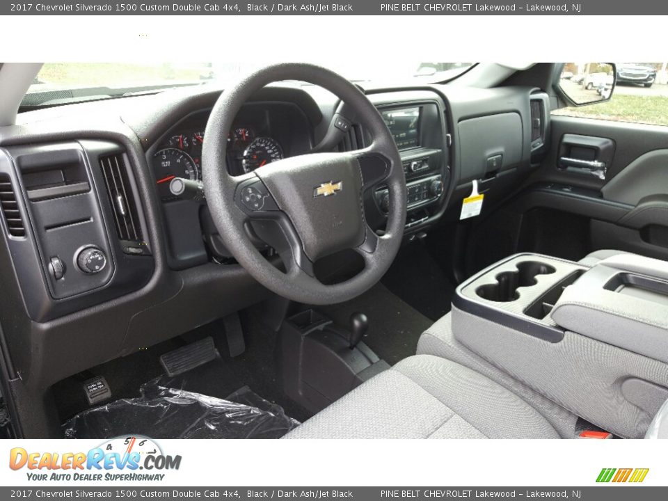 Dark Ash/Jet Black Interior - 2017 Chevrolet Silverado 1500 Custom Double Cab 4x4 Photo #9