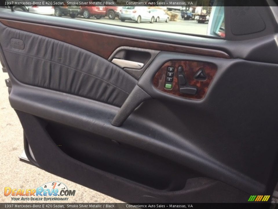 1997 Mercedes-Benz E 420 Sedan Smoke Silver Metallic / Black Photo #15