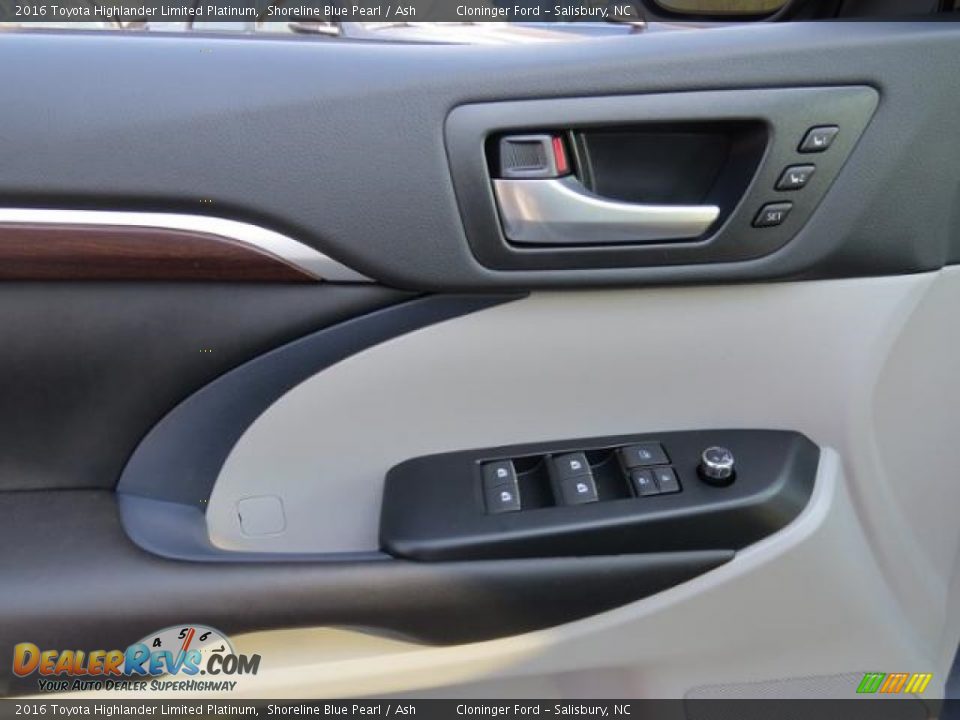 2016 Toyota Highlander Limited Platinum Shoreline Blue Pearl / Ash Photo #10