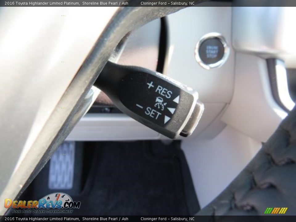 2016 Toyota Highlander Limited Platinum Shoreline Blue Pearl / Ash Photo #16