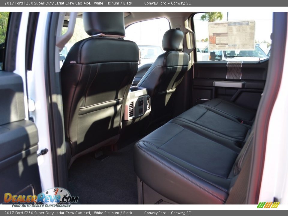2017 Ford F250 Super Duty Lariat Crew Cab 4x4 White Platinum / Black Photo #15