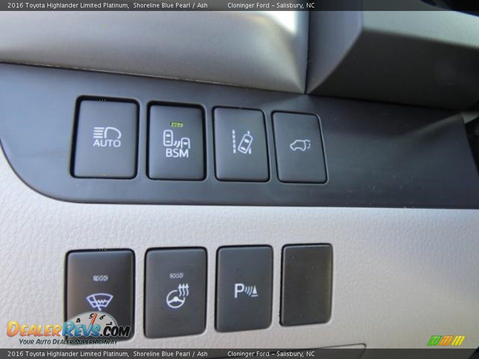 2016 Toyota Highlander Limited Platinum Shoreline Blue Pearl / Ash Photo #25